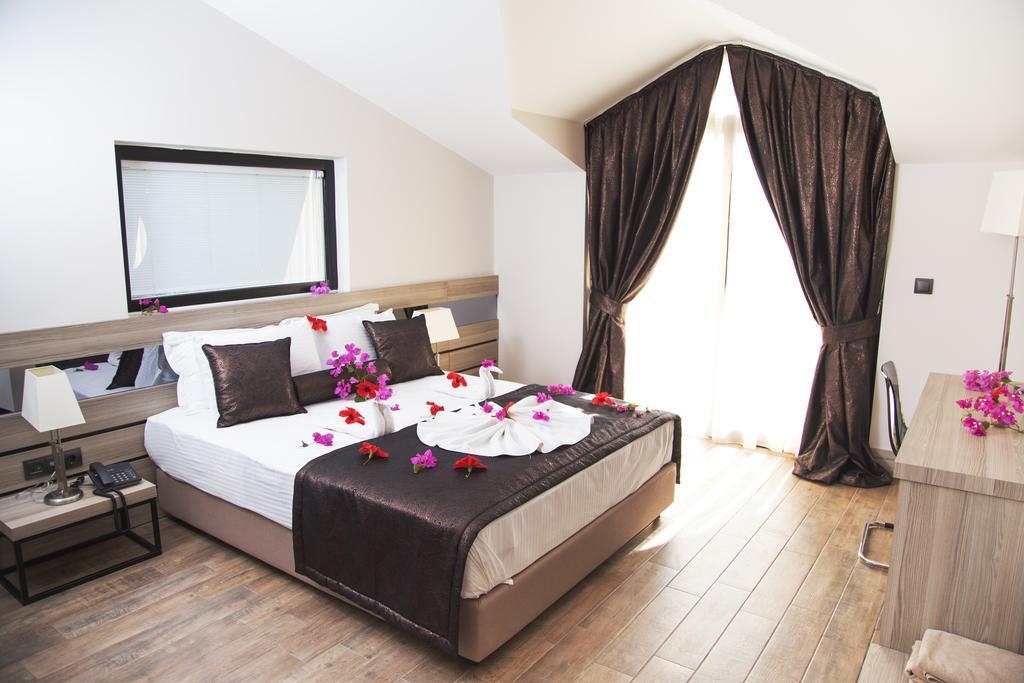 S3 Seahorse Beach Club Олудениз Номер фото