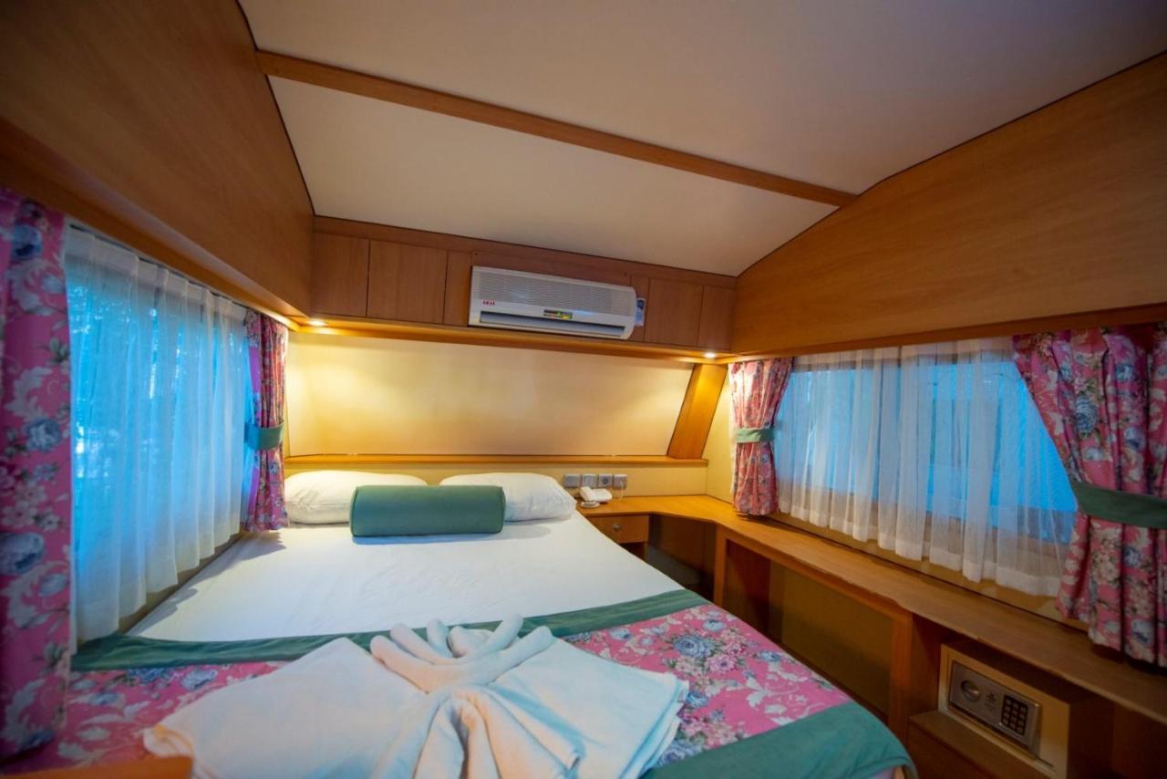 S3 Seahorse Beach Club Олудениз Экстерьер фото