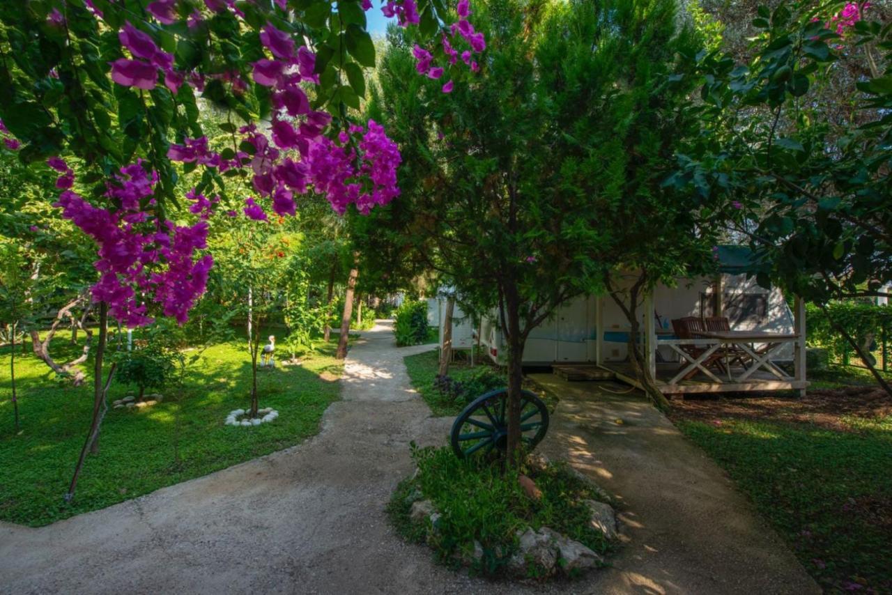 S3 Seahorse Beach Club Олудениз Экстерьер фото